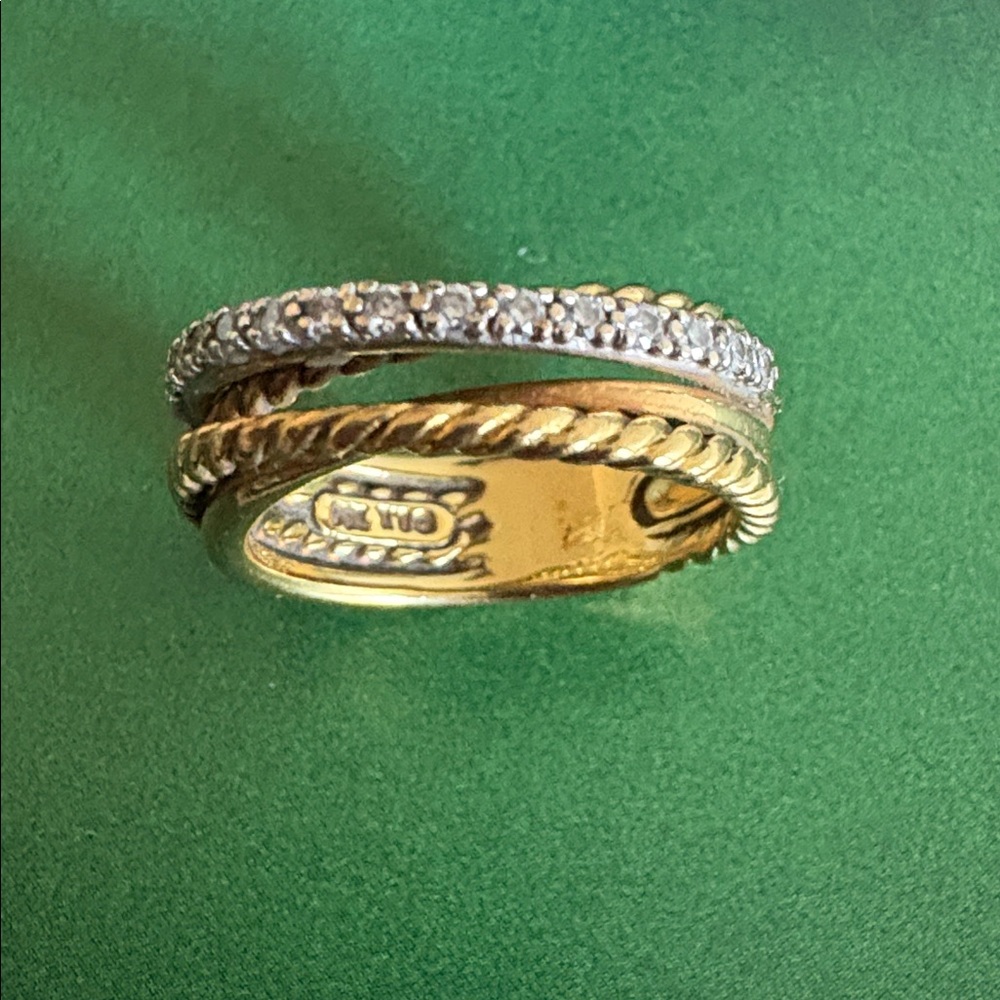 DAVID YURMAN GOLD AND DIAMOND RING - Picture 3 of 7